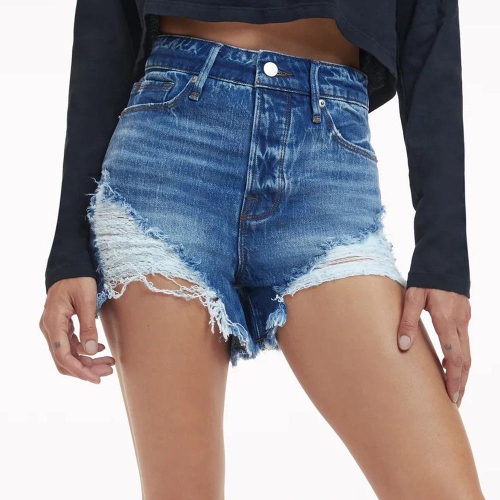 Good American Bombshell Short
